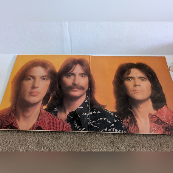 Three Dog Night - “Joy To The World” Vinyl LP - Picture 3 of 4